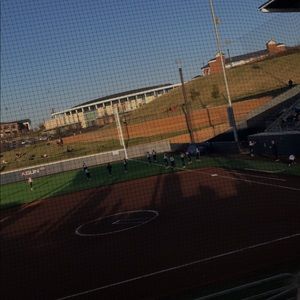 Meet your Posher, Abigail